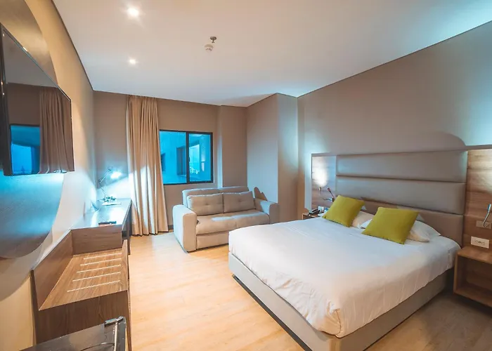 Hotel F25